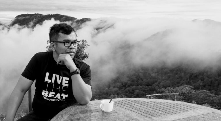 Puncak Lawang